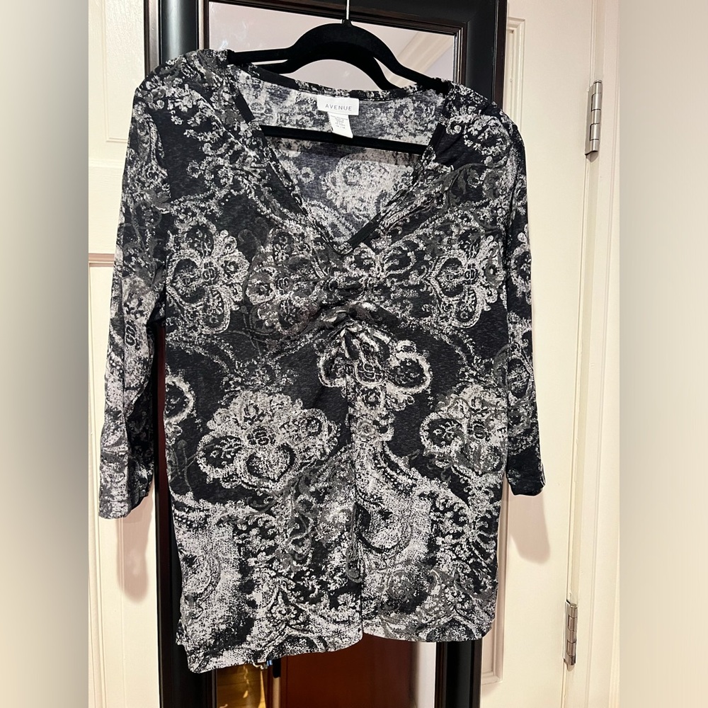 Style Co Top Stretch Grey Paisley Print Blouse Shirt Plus Sz 14-16 Lightweight